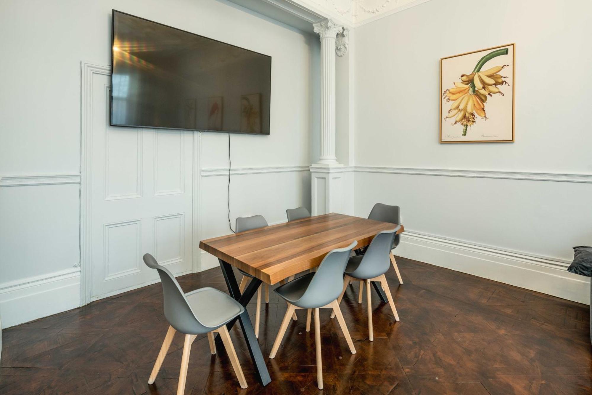 Southken Palace Suites London Bagian luar foto