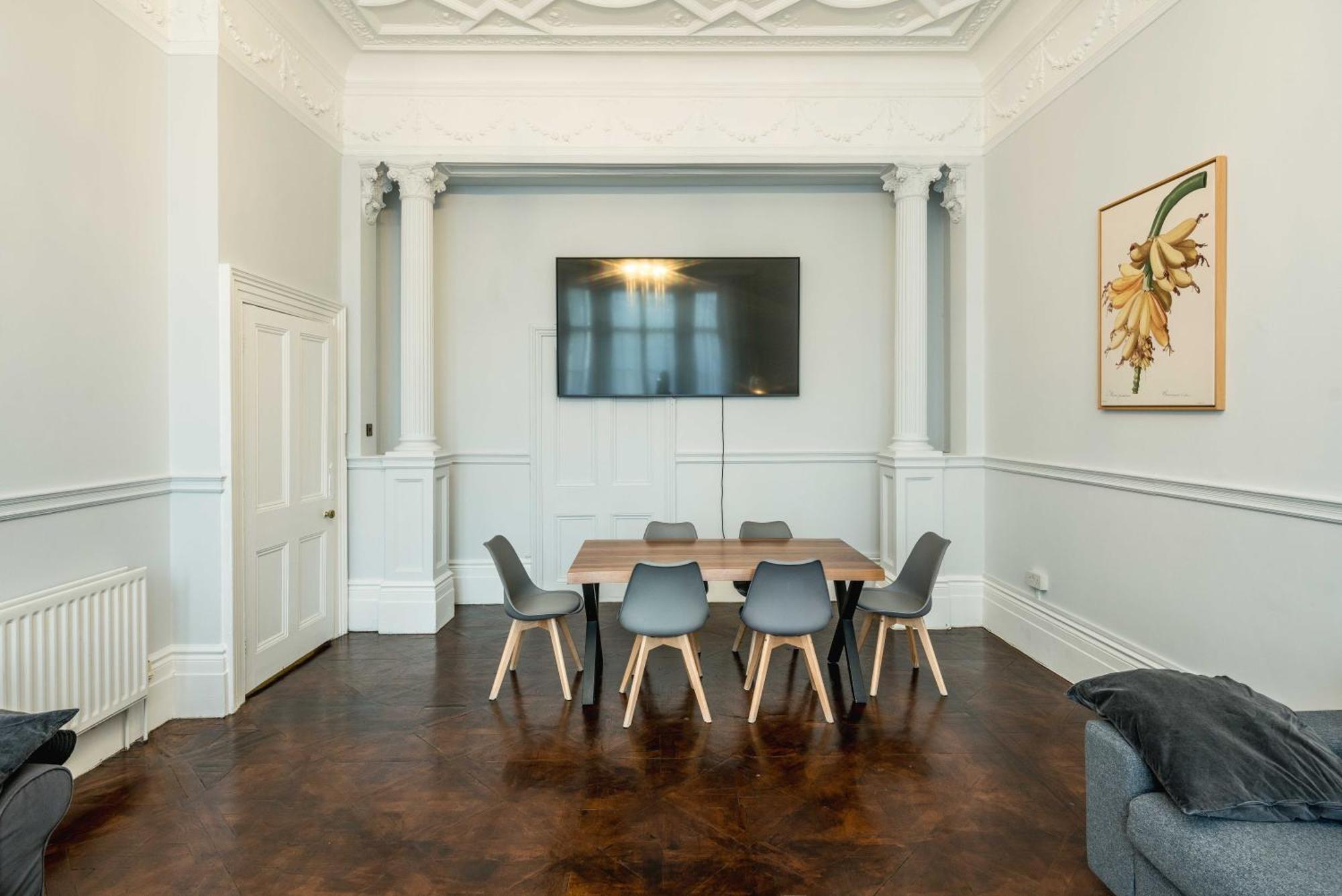 Southken Palace Suites London Bagian luar foto